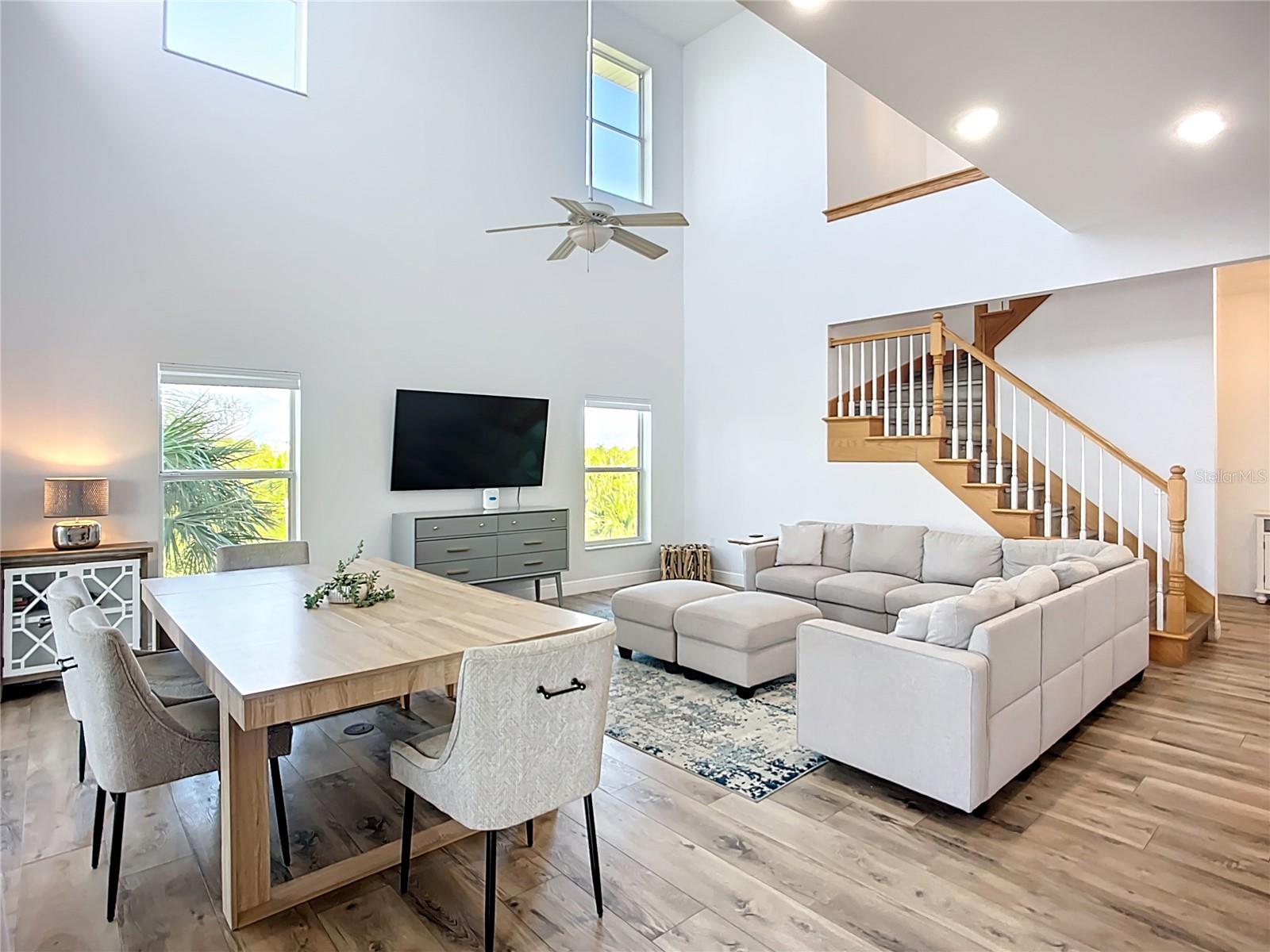 2424 BAY DR #2424/2426