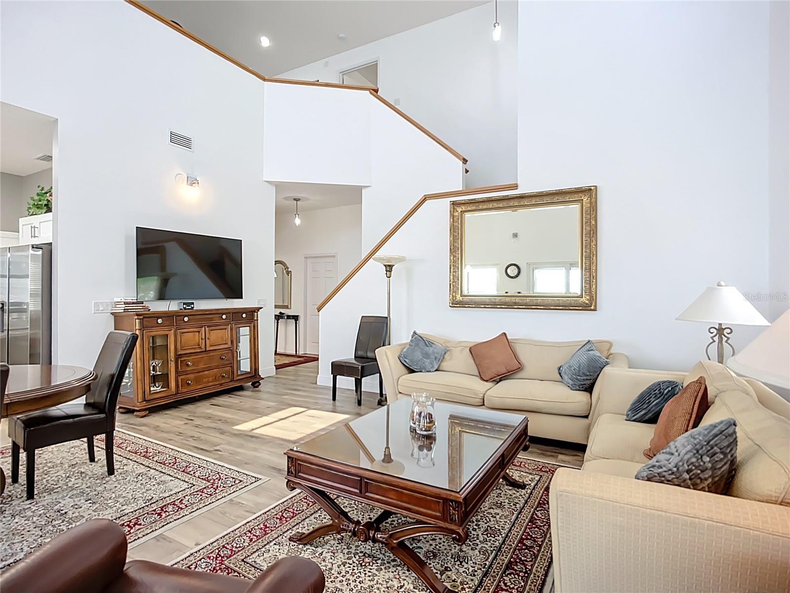 2424 BAY DR #2424/2426