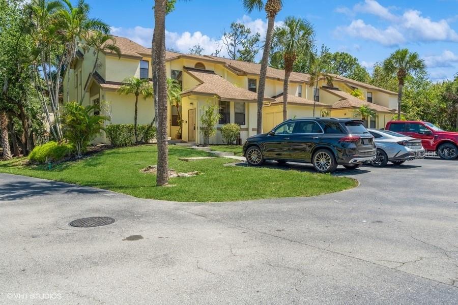 15075 PARKSIDE DR #201