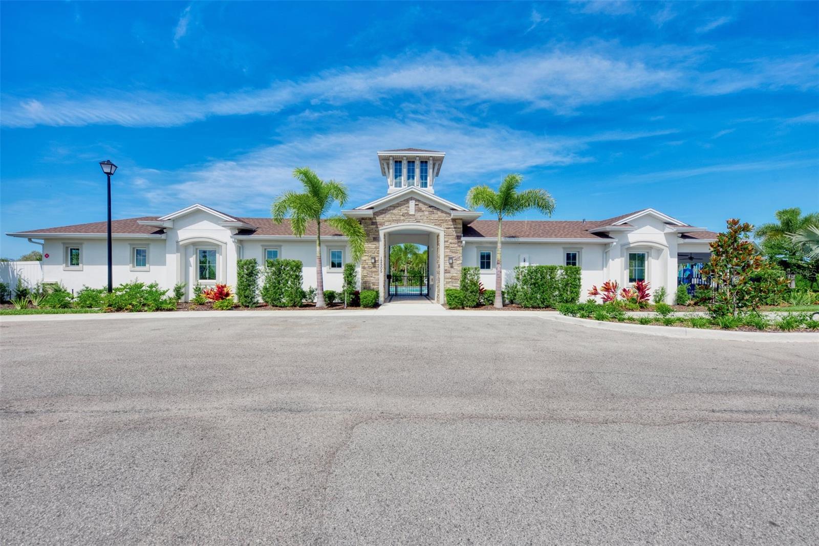 5825 MILLENNIUM SILVER CT