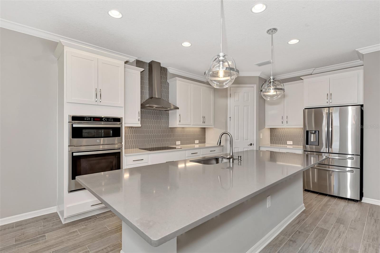 5825 MILLENNIUM SILVER CT