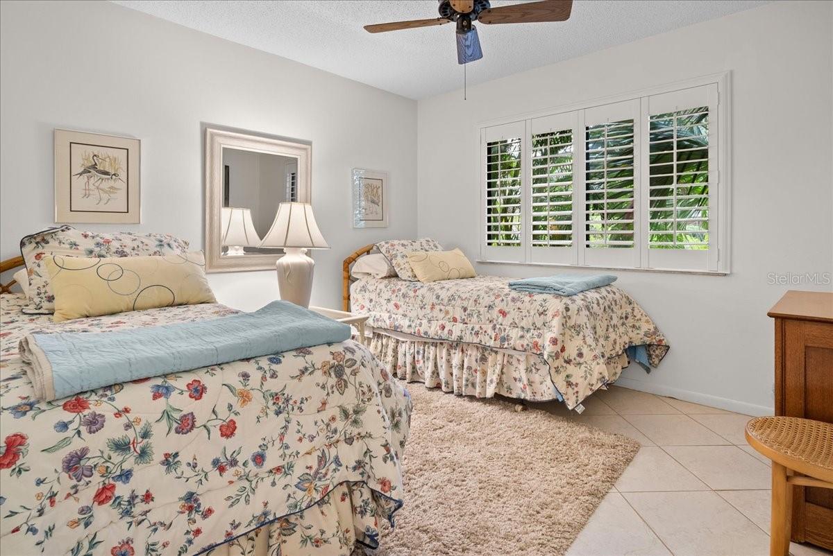 1703 PELICAN COVE RD #356