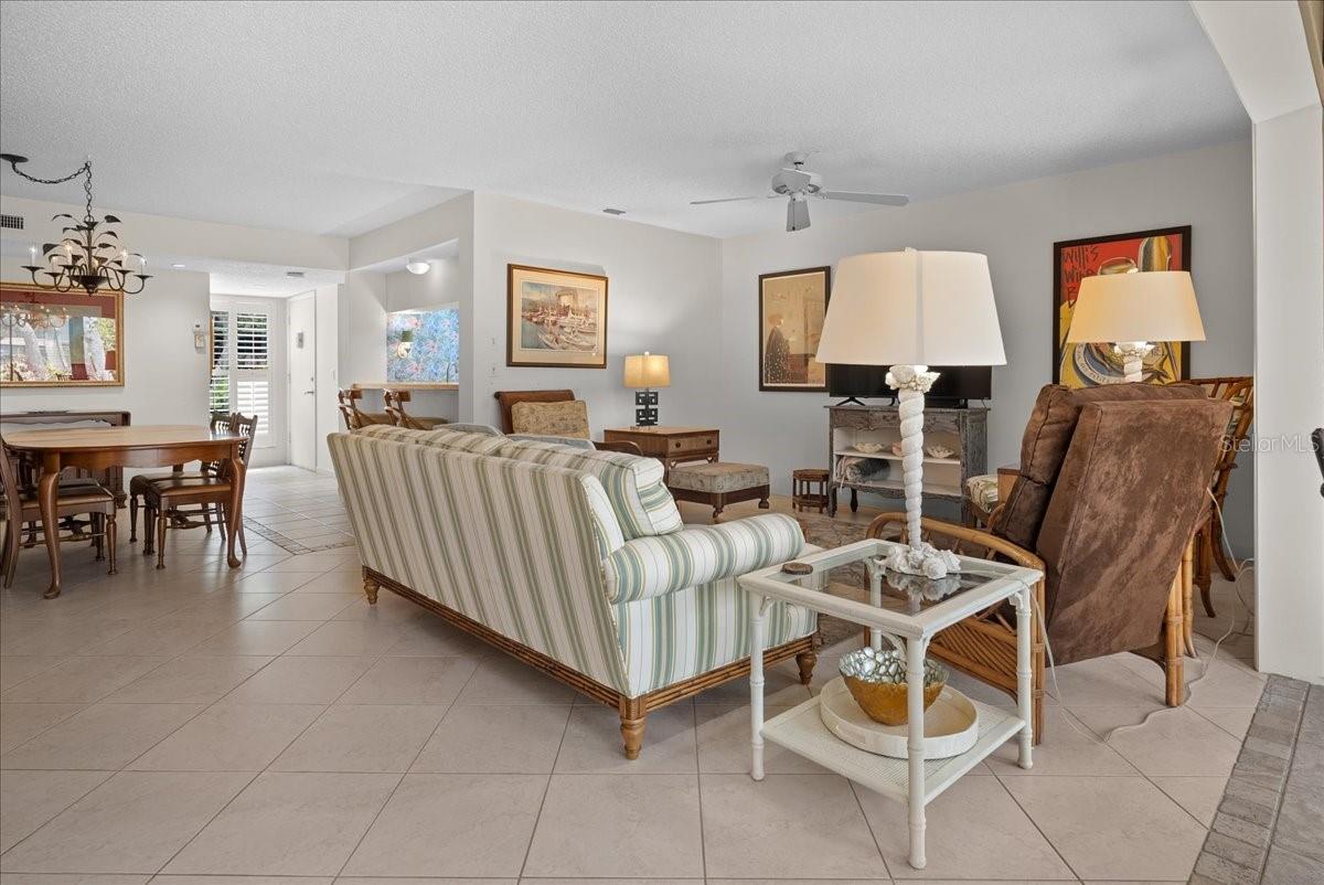 1703 PELICAN COVE RD #356