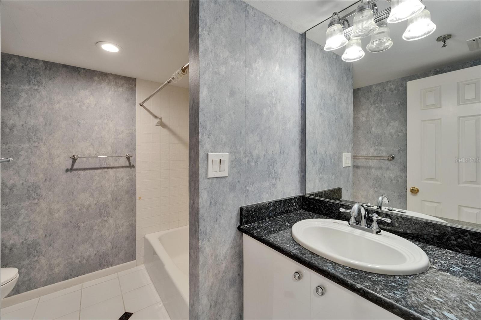 3540 GULF OF MEXICO DR #303