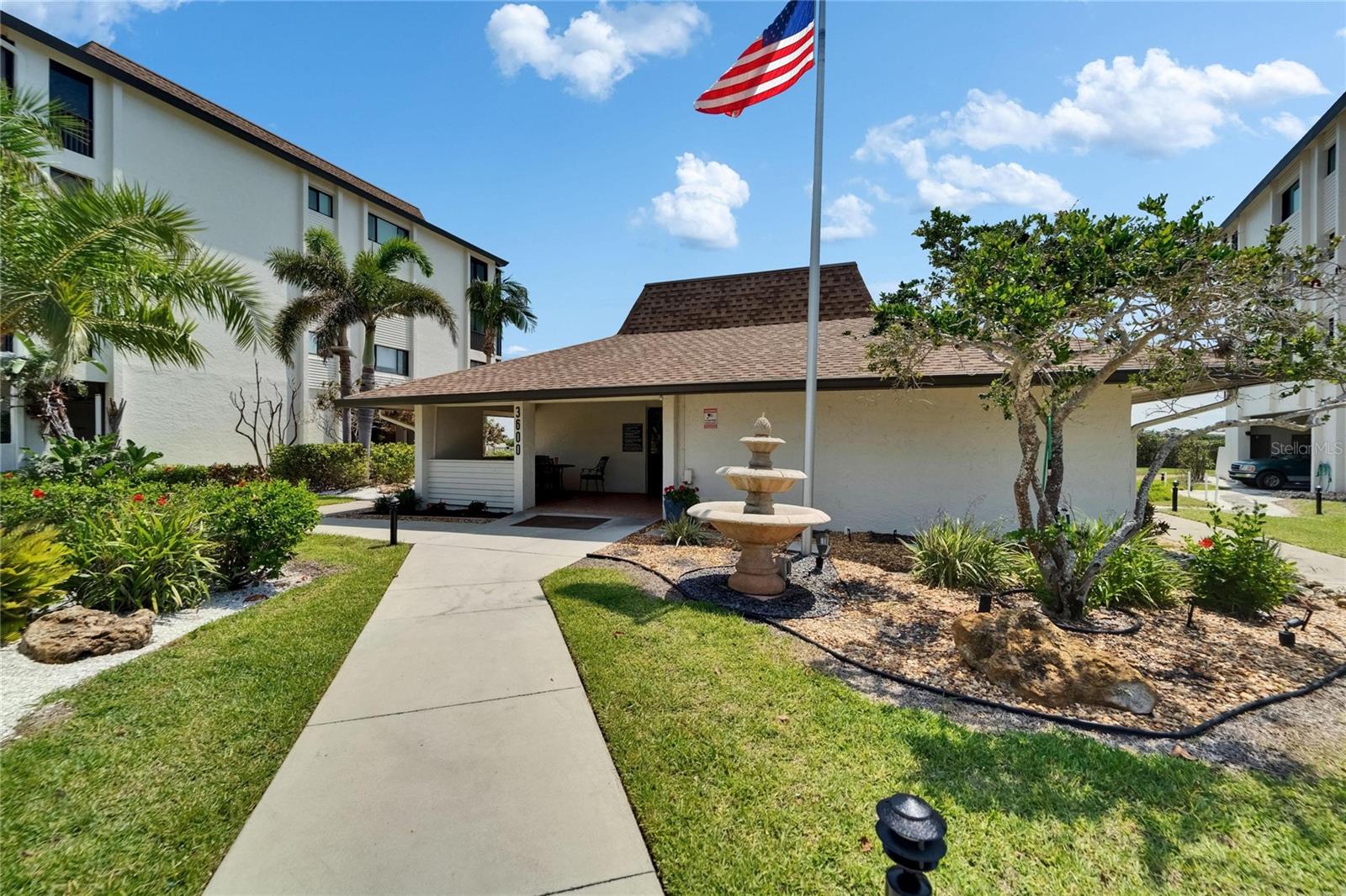 3540 GULF OF MEXICO DR #303