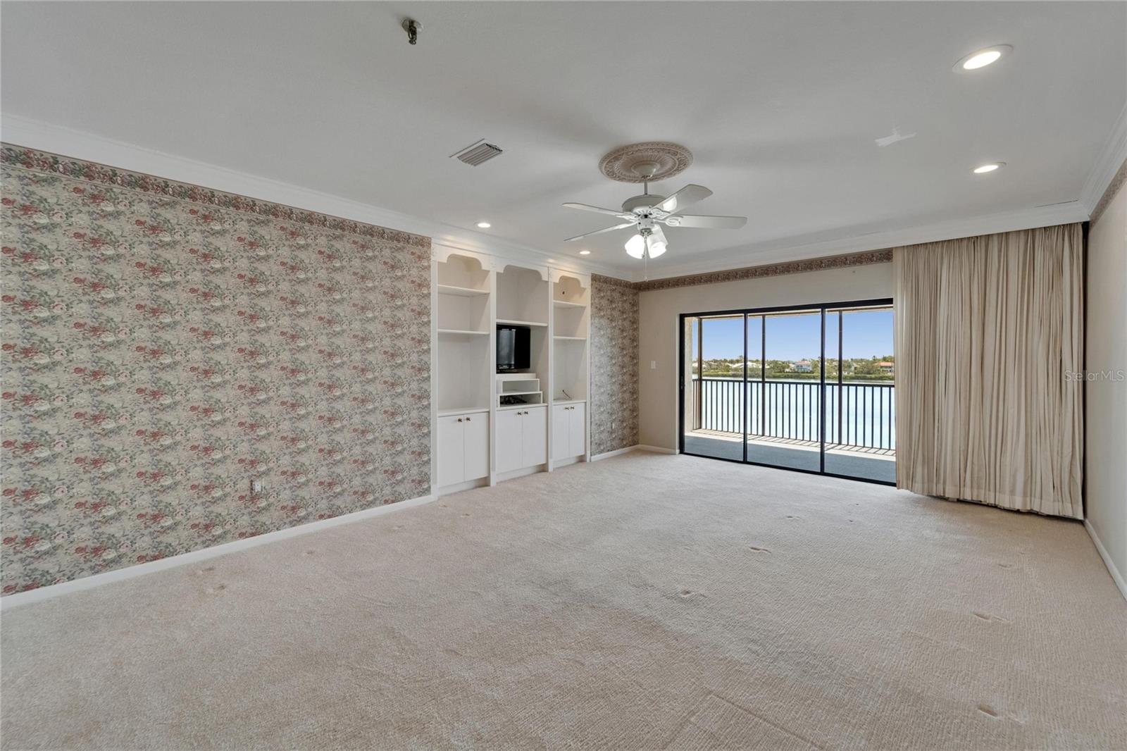 3540 GULF OF MEXICO DR #303