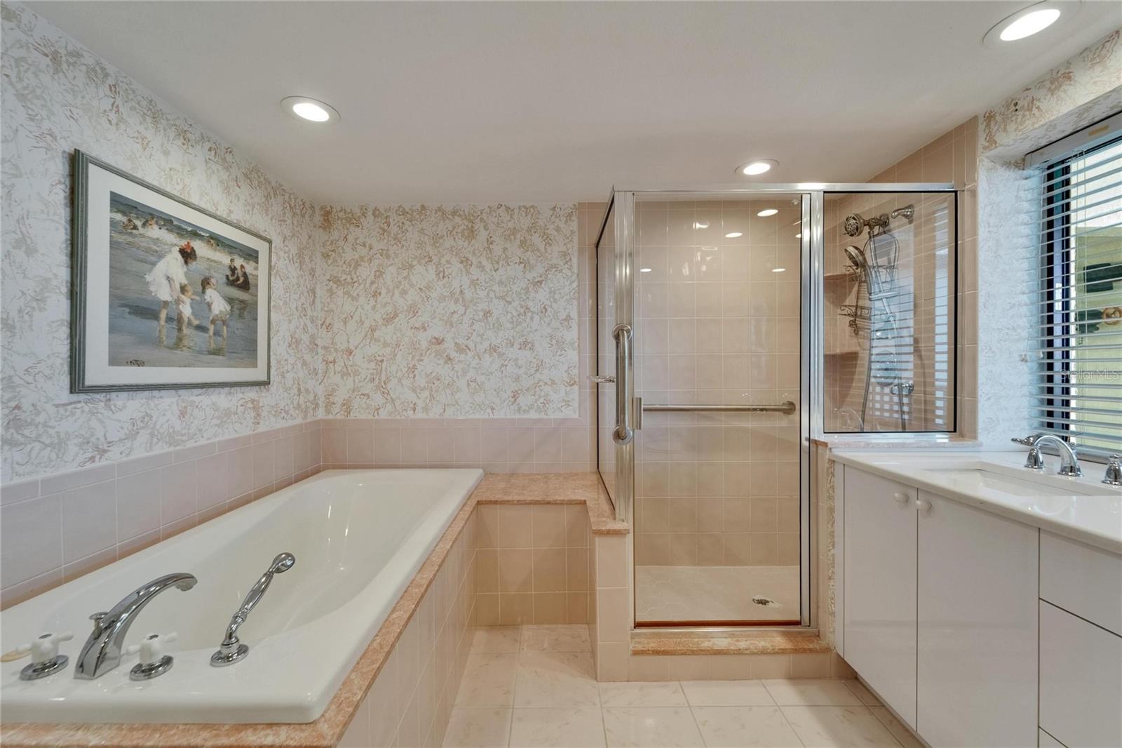 3540 GULF OF MEXICO DR #303