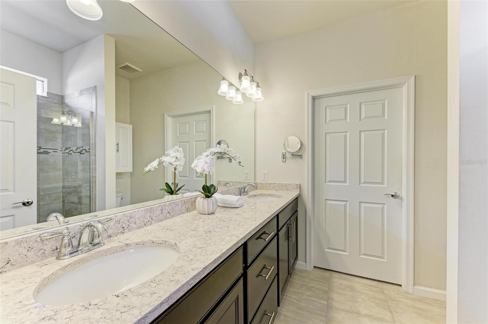 6739 HAVERHILL CT