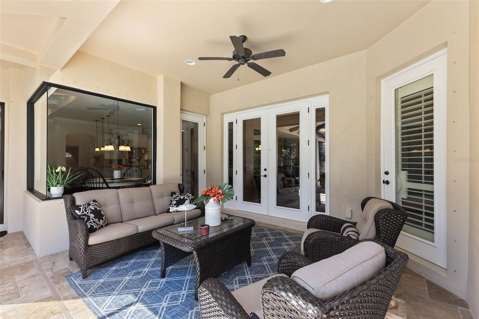 2152 MAJESTIC OAKS BLVD