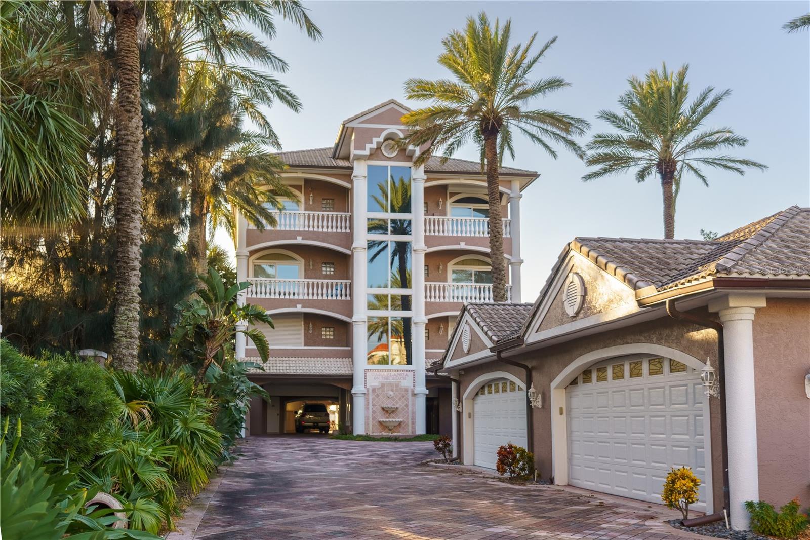 3800 GULF BLVD #PH