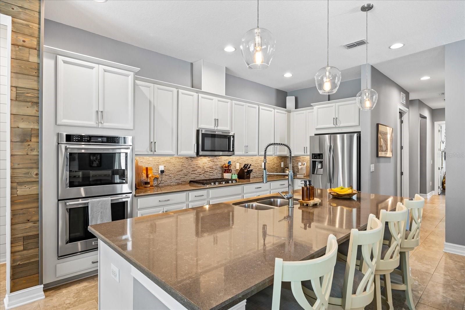 13819 AMERICAN PRAIRIE PL