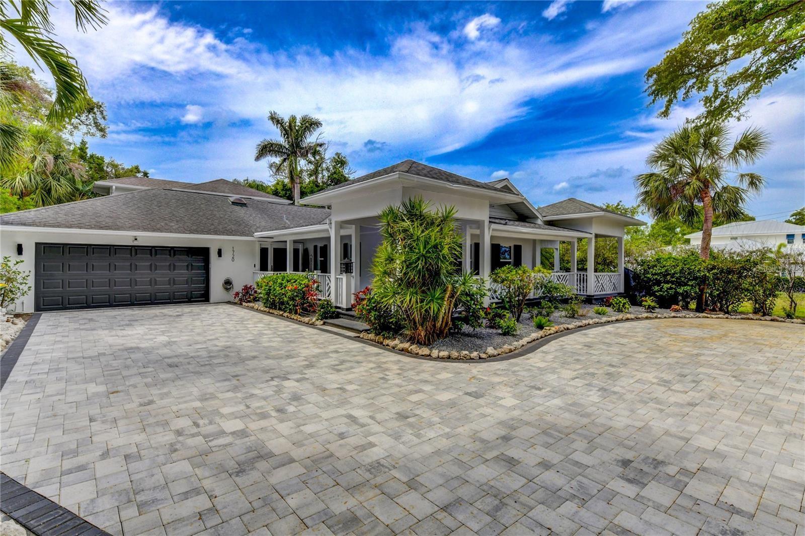 1720 SPRING CREEK DR