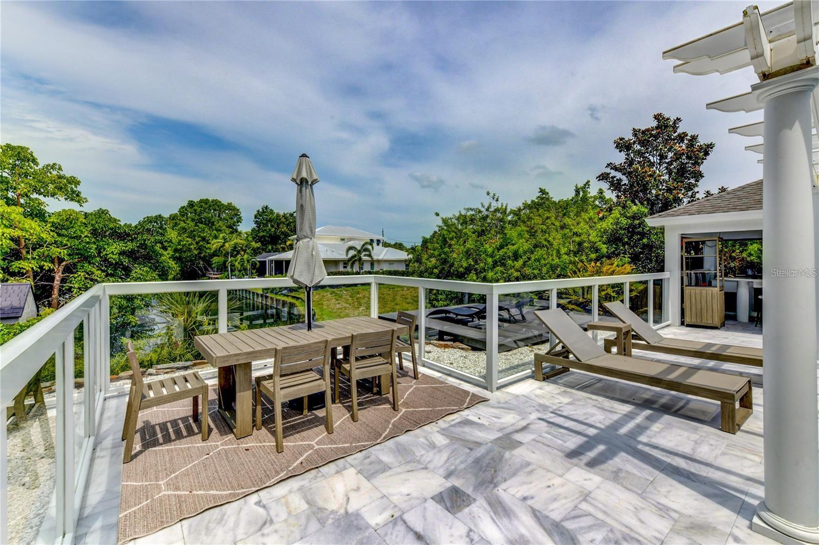1720 SPRING CREEK DR