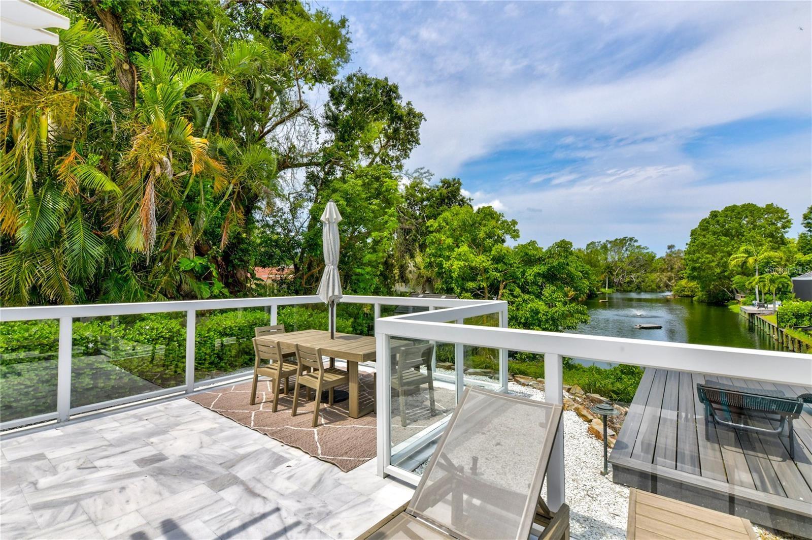 1720 SPRING CREEK DR