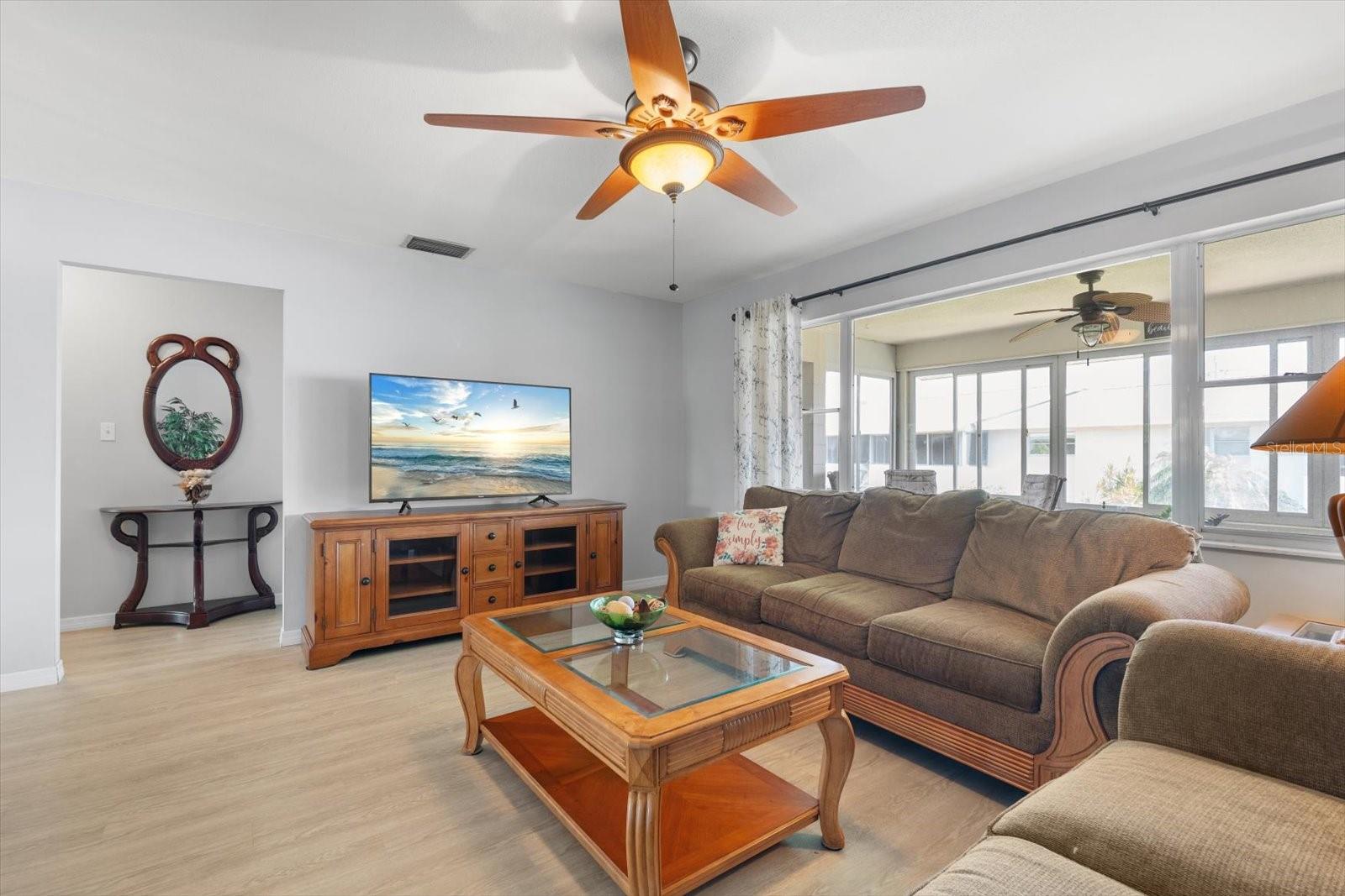 2503 BENEVA RD #7