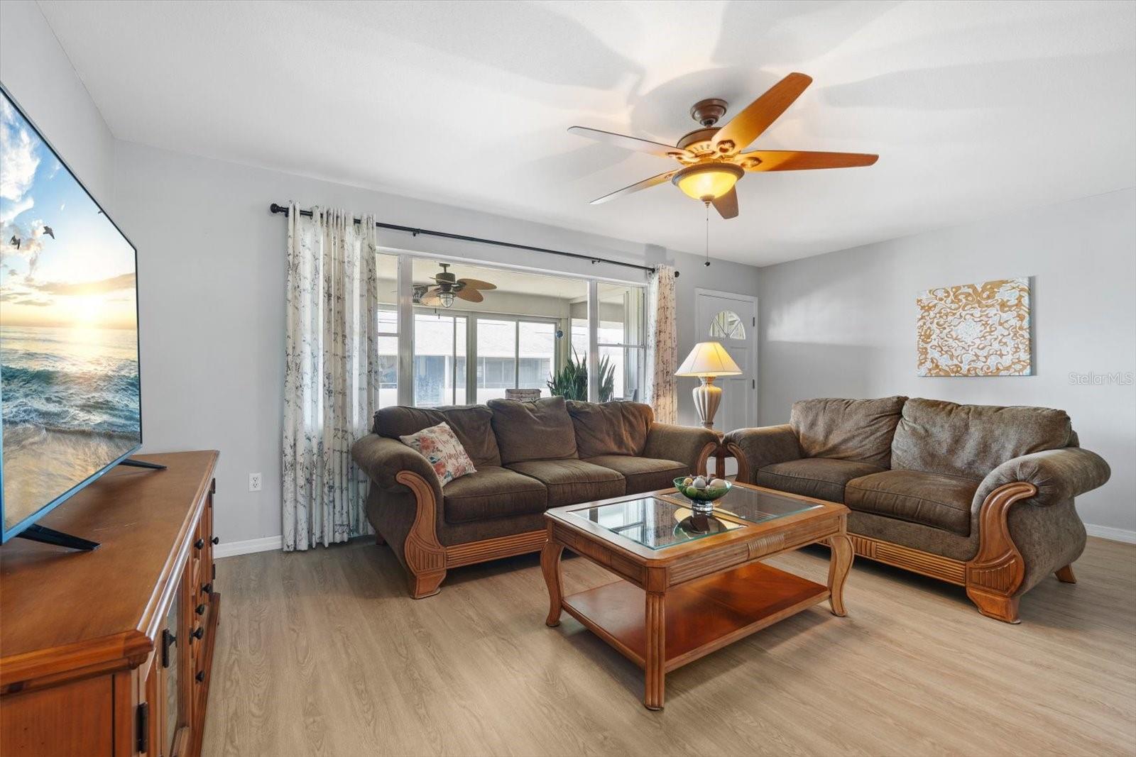 2503 BENEVA RD #7