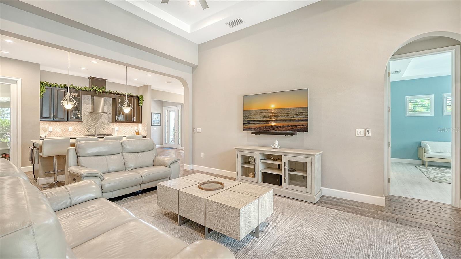 11603 BLUEBIRD PL
