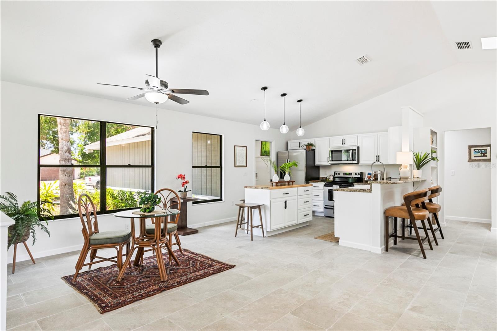 4253 PRAIRIE VIEW DR