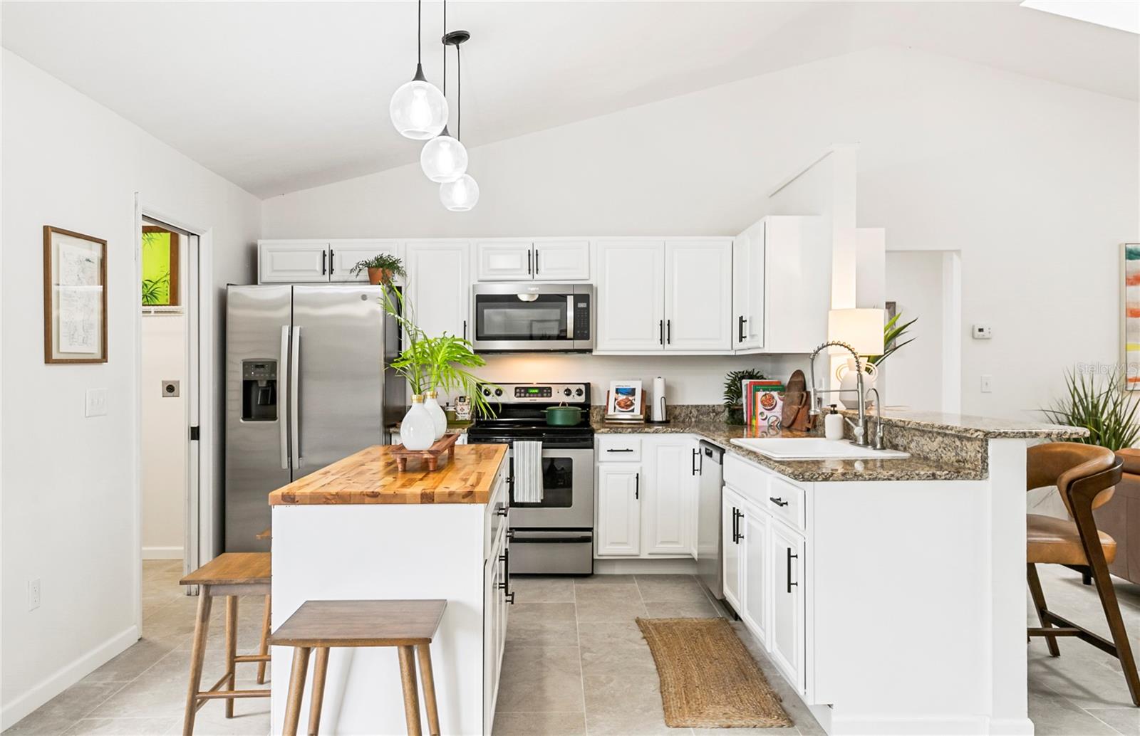 4253 PRAIRIE VIEW DR