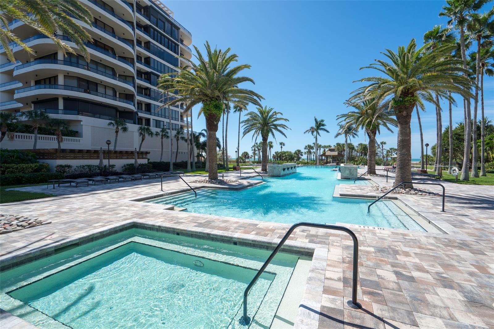 435 L AMBIANCE DR #PH-J