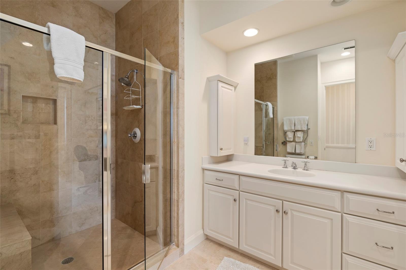 435 L AMBIANCE DR #PH-J