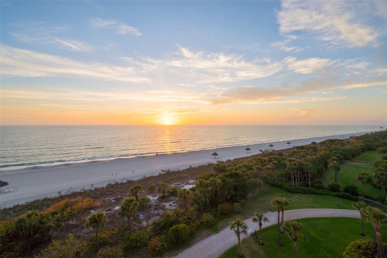 435 L AMBIANCE DR #PH-J