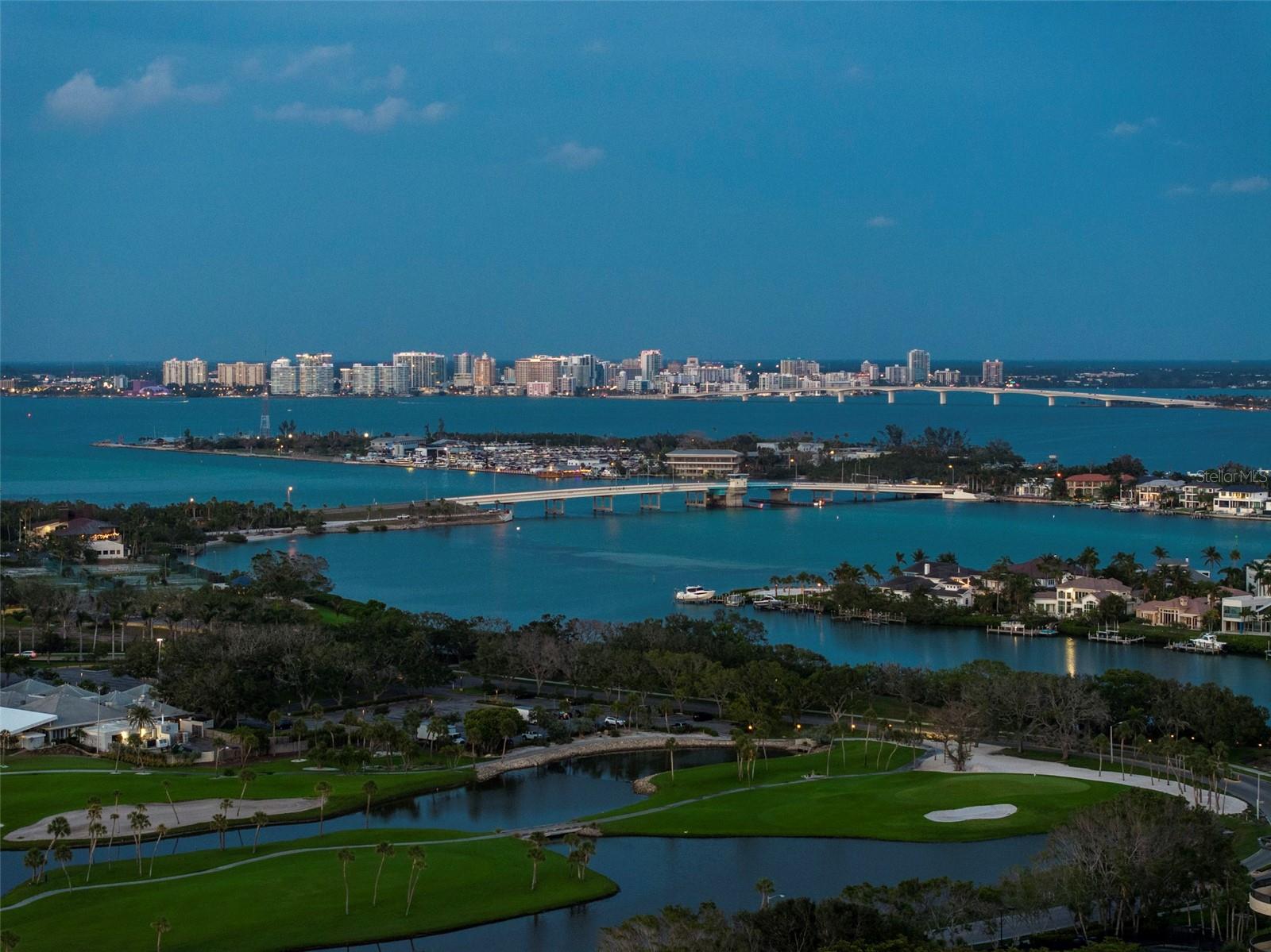 435 L AMBIANCE DR #PH-J