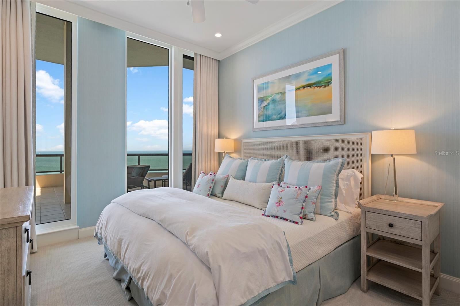 435 L AMBIANCE DR #PH-J