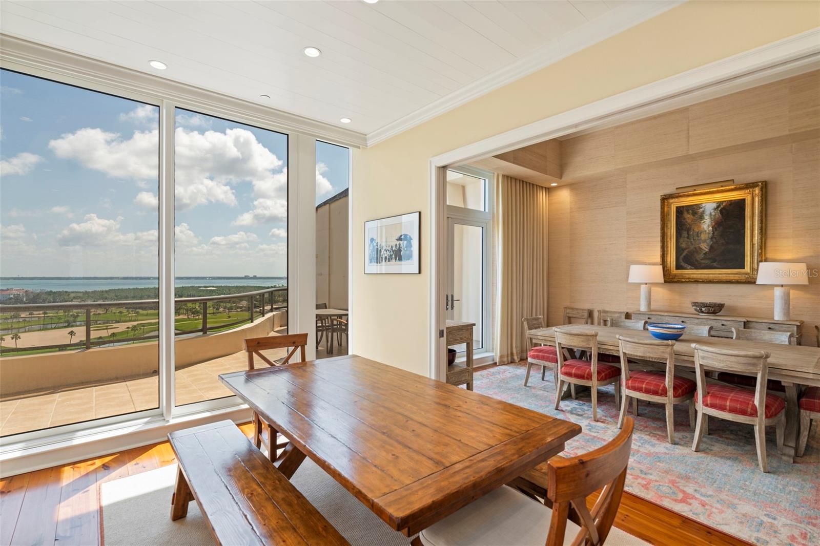 435 L AMBIANCE DR #PH-J