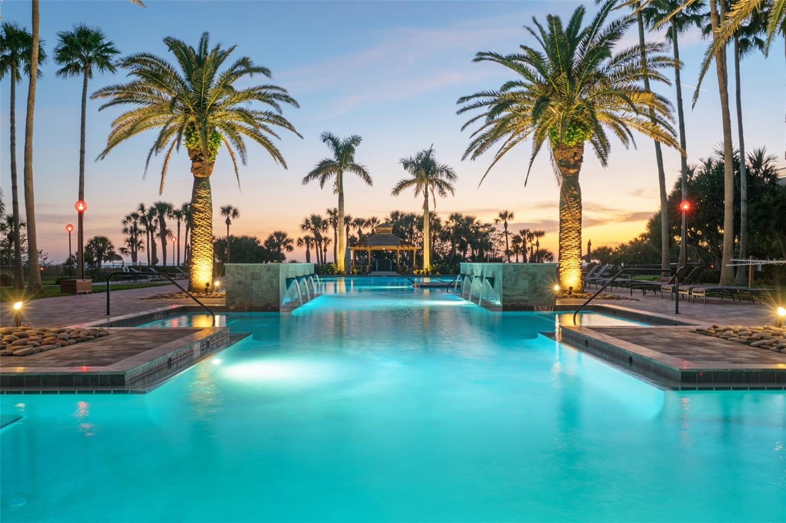 435 L AMBIANCE DR #PH-J