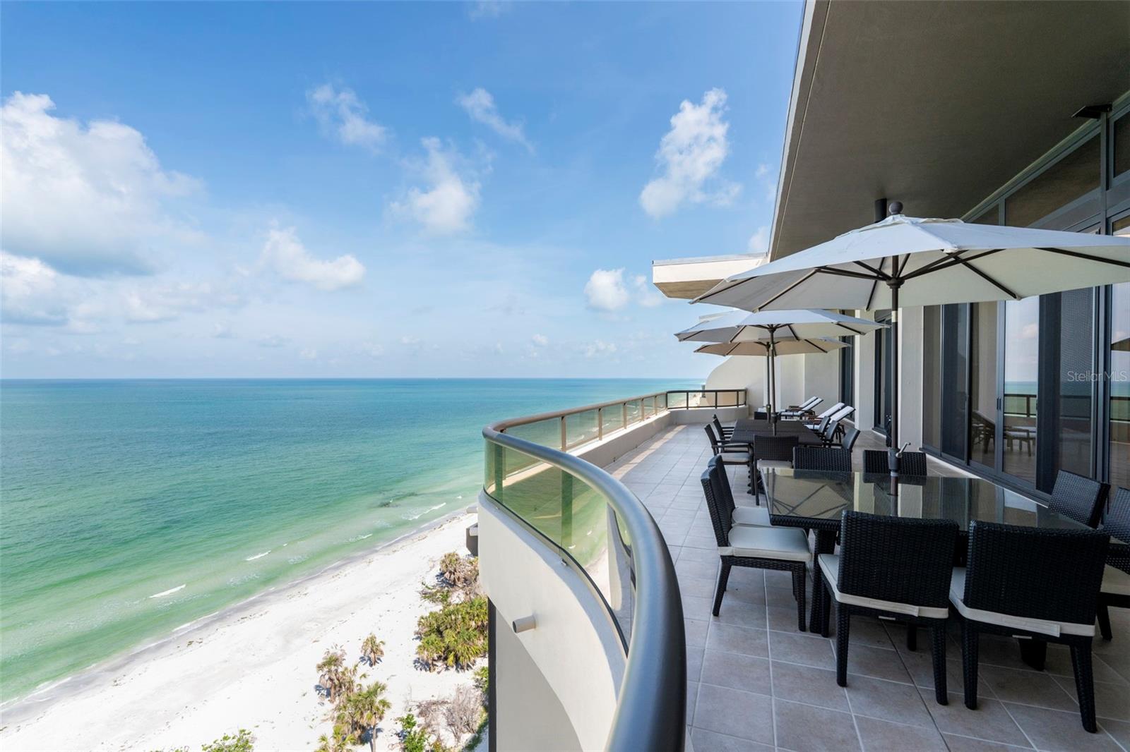 435 L AMBIANCE DR #PH-J