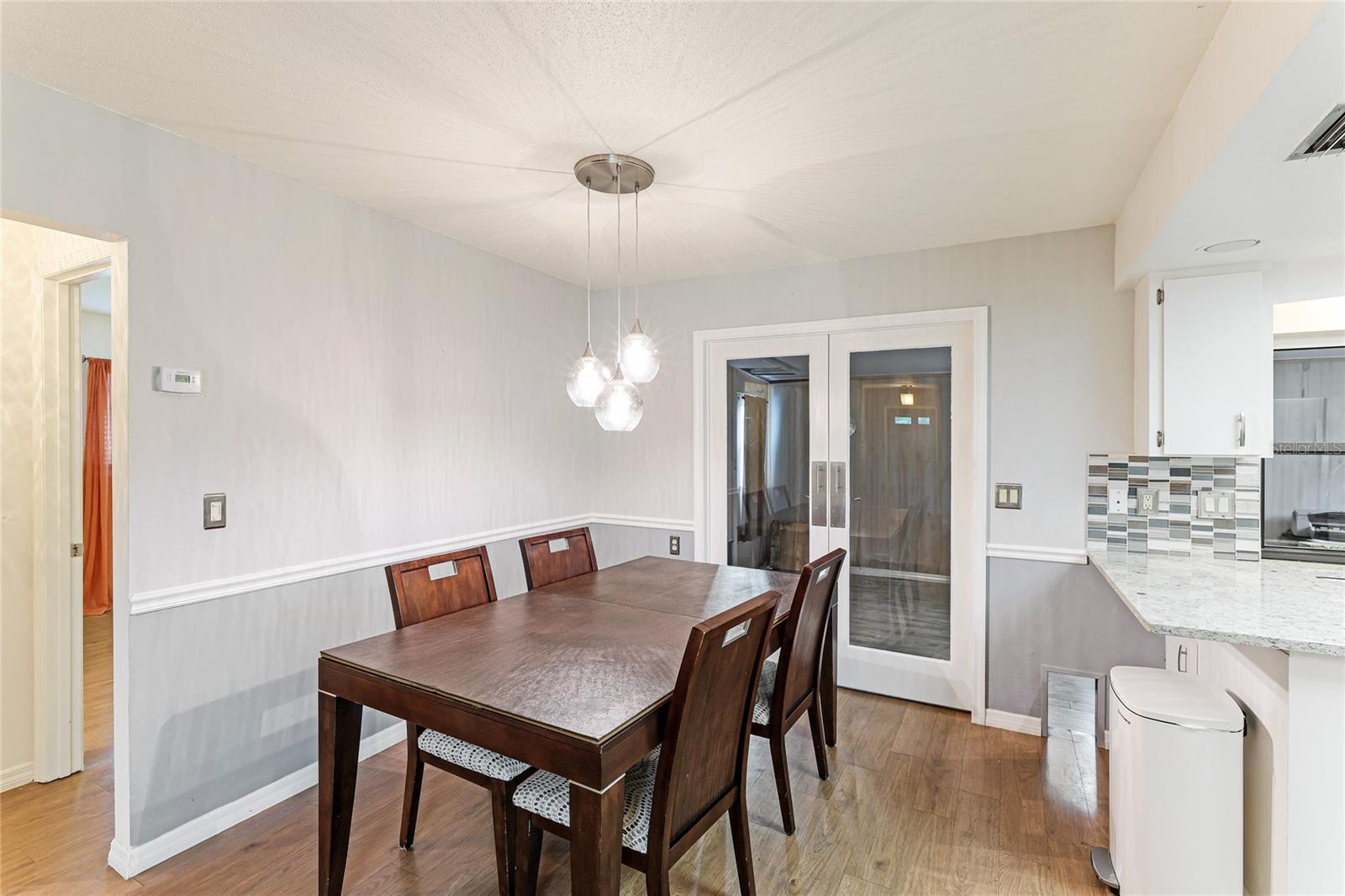 5329 ANSONIA TER