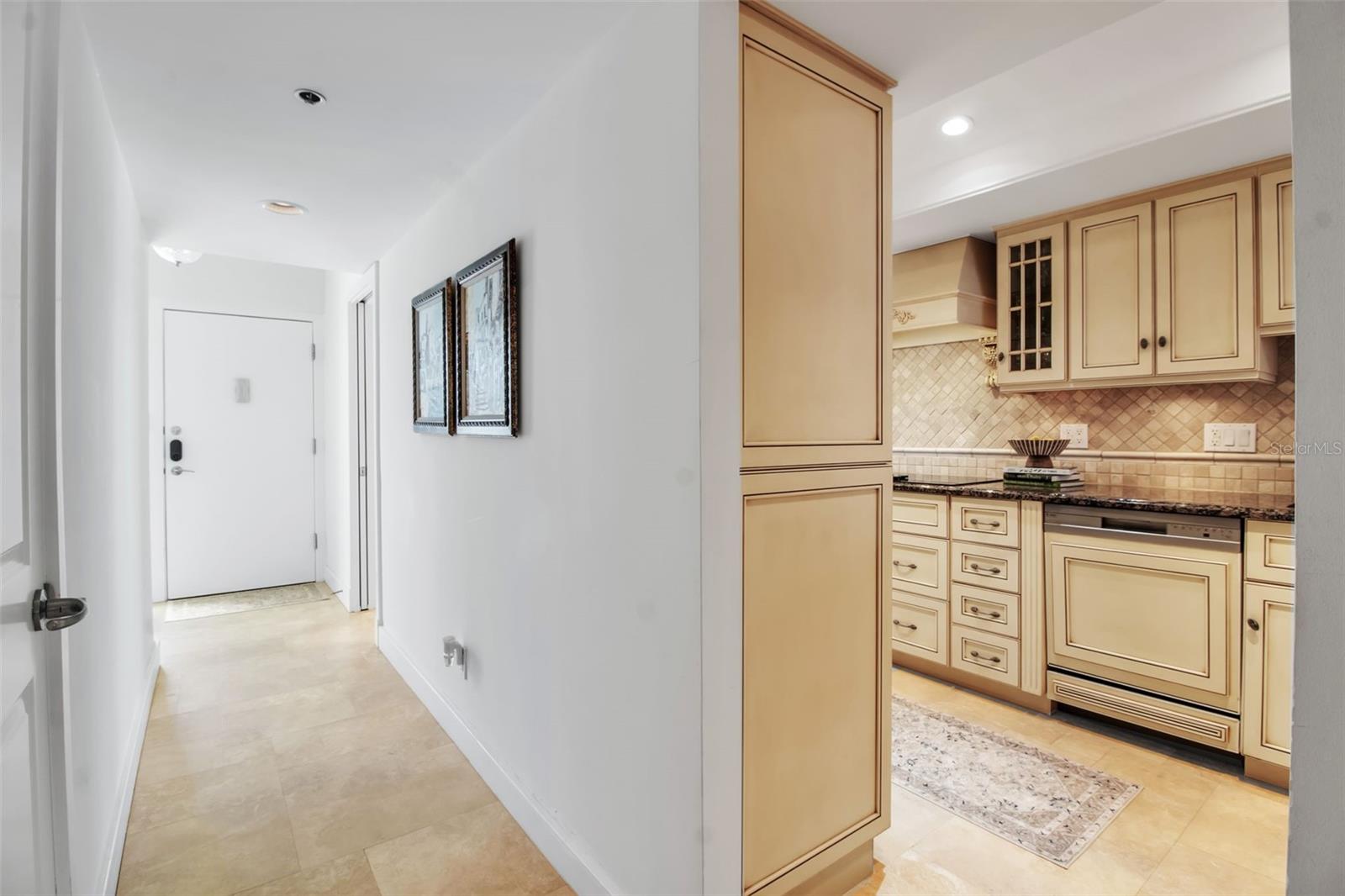 5740 MIDNIGHT PASS RD #405