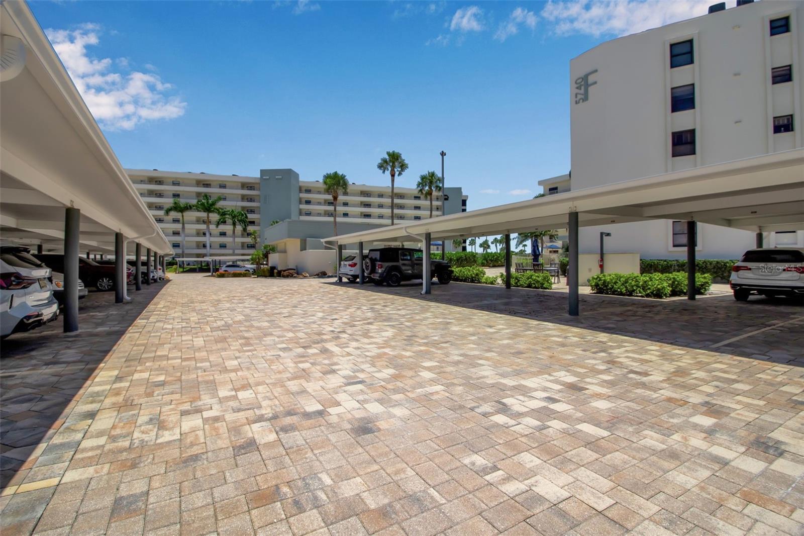 5740 MIDNIGHT PASS RD #405