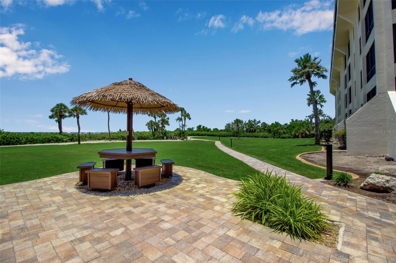 5740 MIDNIGHT PASS RD #405