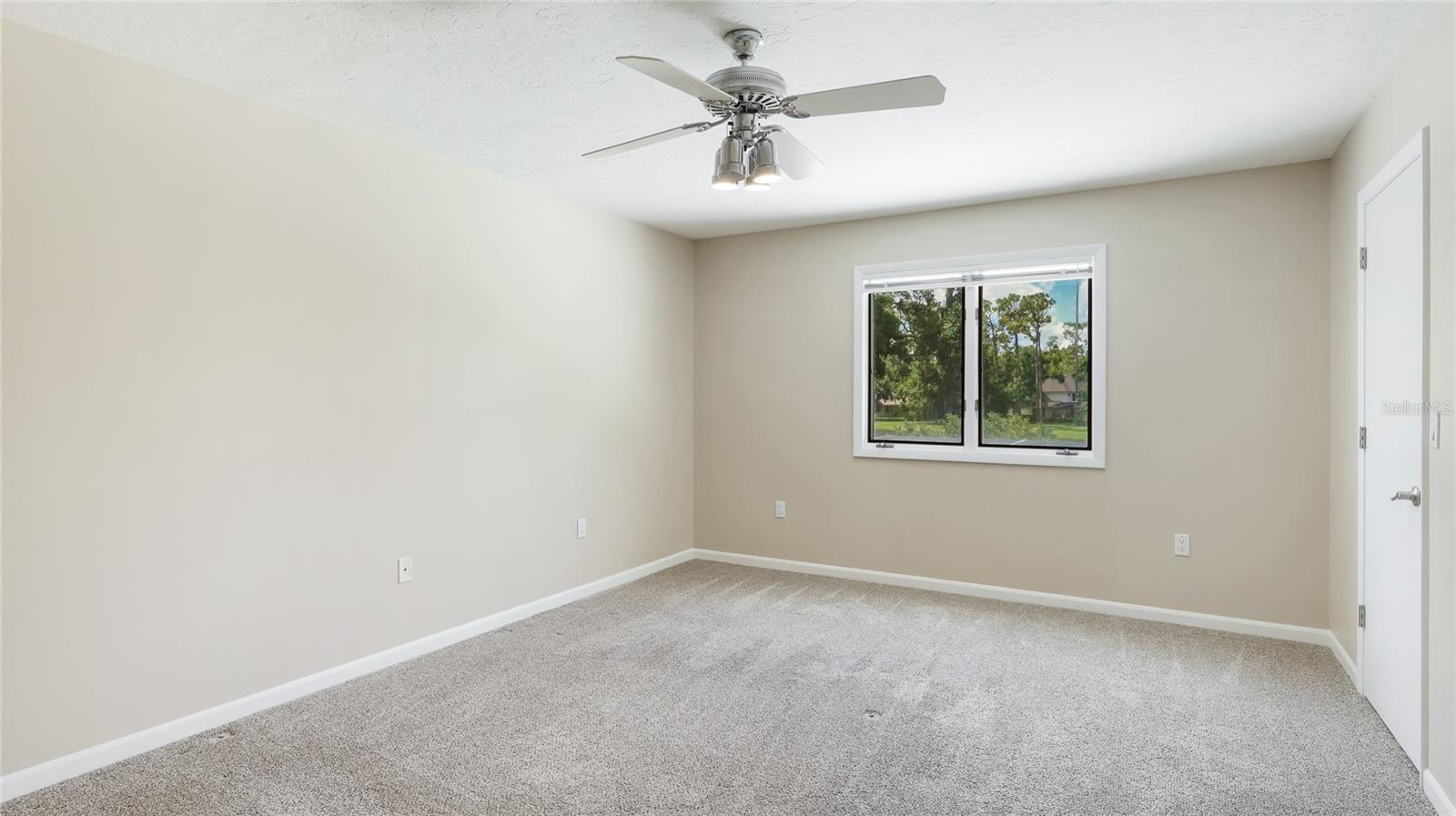 7404 WEEPING WILLOW BLVD