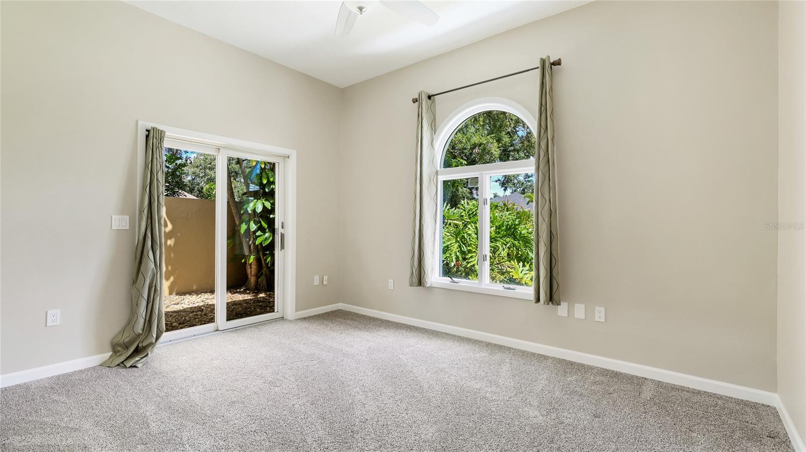 7404 WEEPING WILLOW BLVD