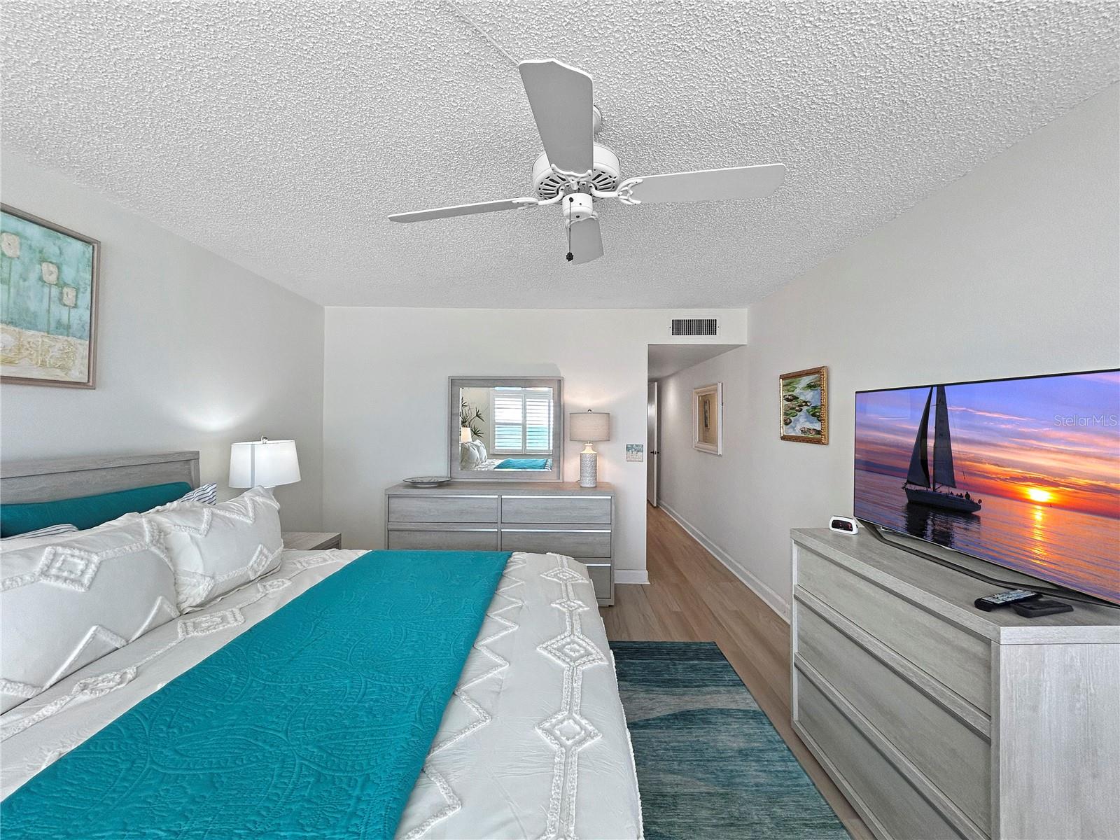 4325 GULF OF MEXICO DR #305