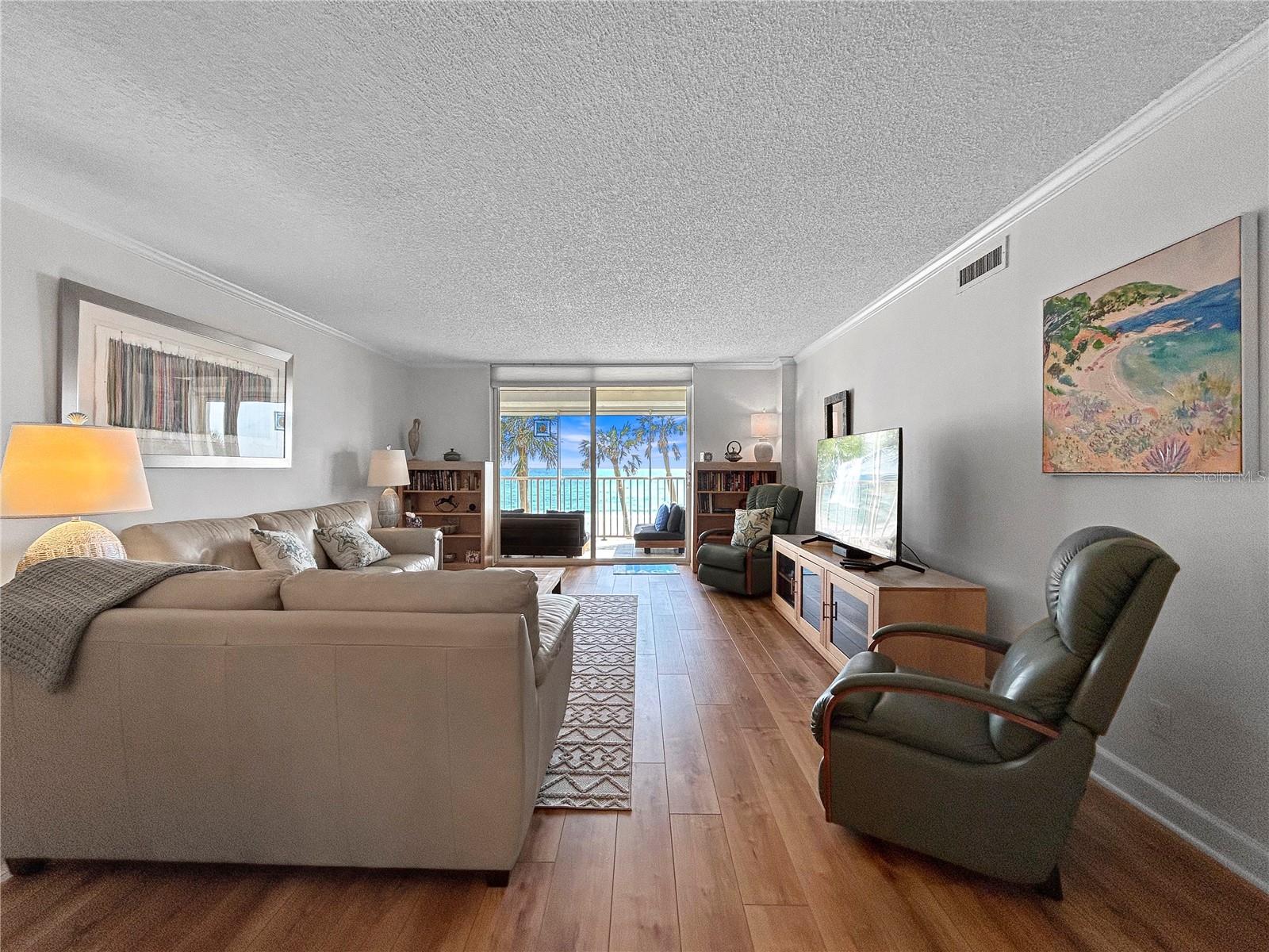 4325 GULF OF MEXICO DR #305