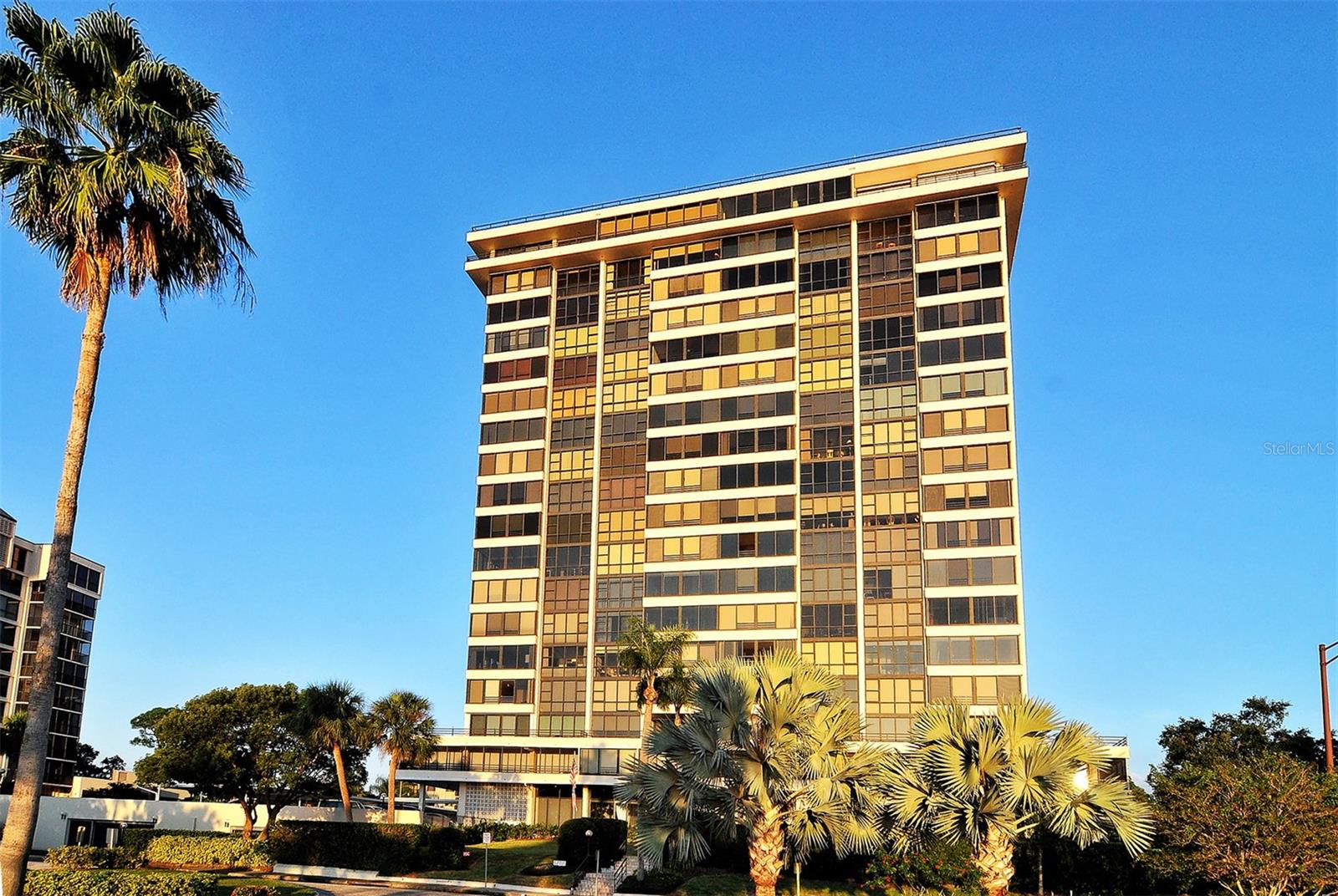 770 S PALM AVE #PH2