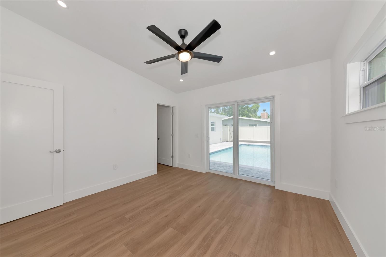 4515 19TH AVE W