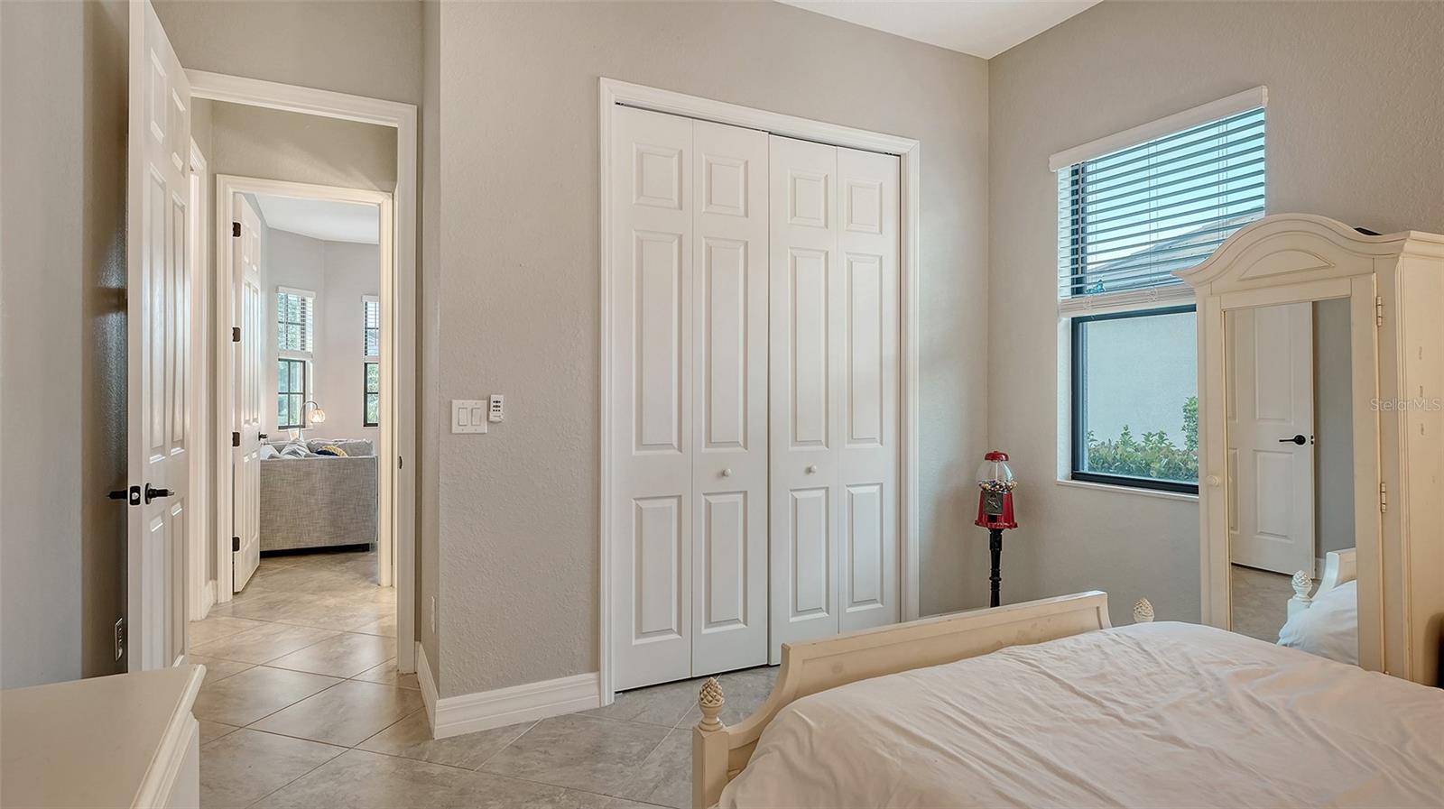 17604 HICKOK BELT LOOP