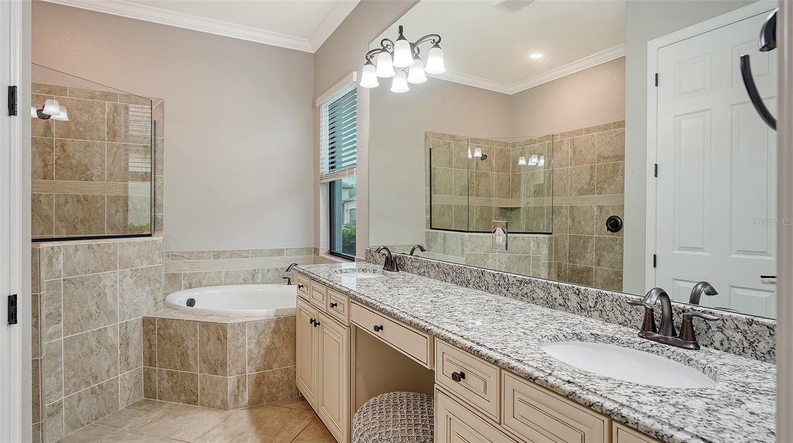 17604 HICKOK BELT LOOP