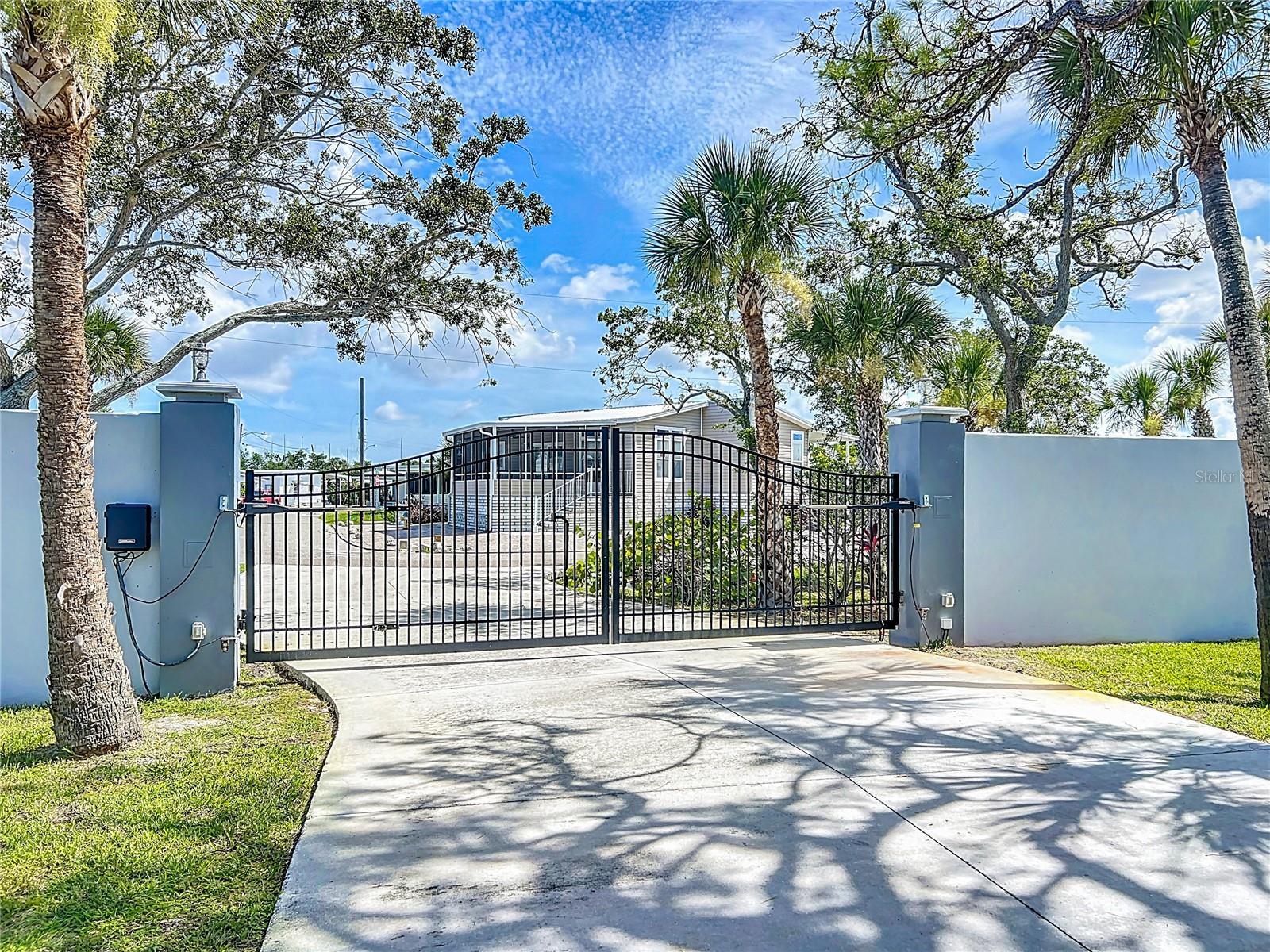 2424 69TH AVE W #2424