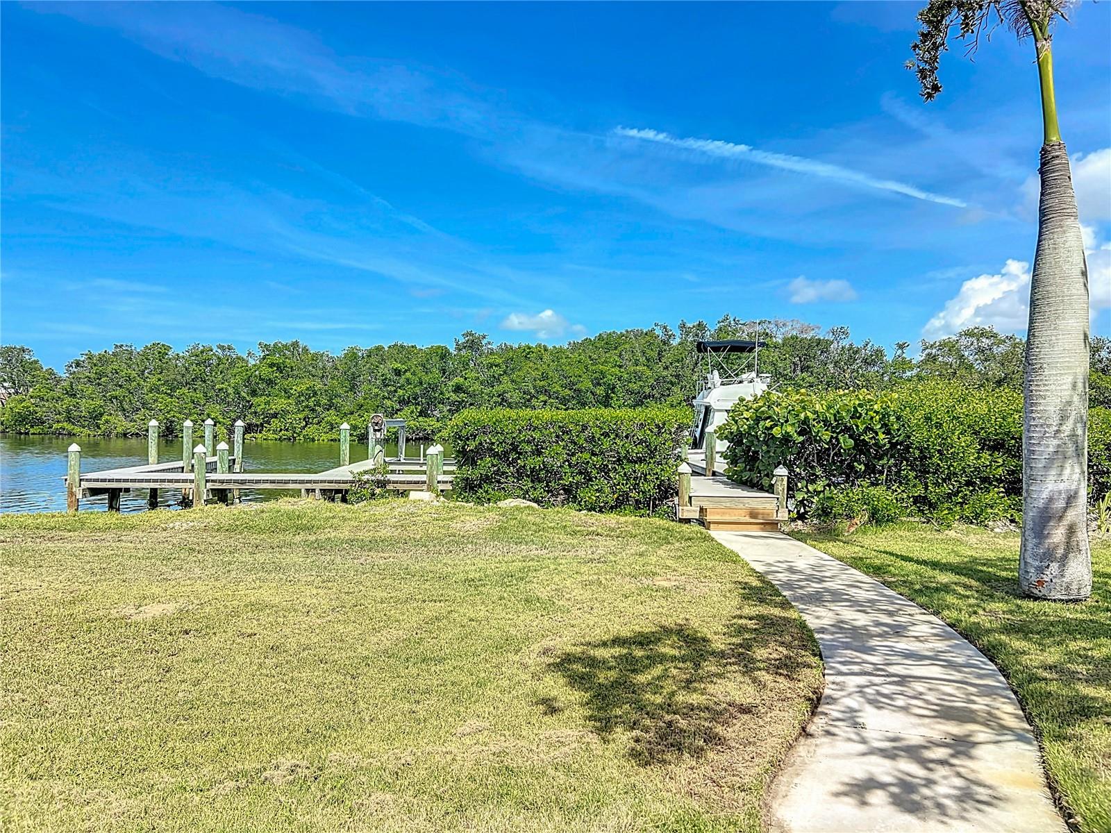 2424 69TH AVE W #2424