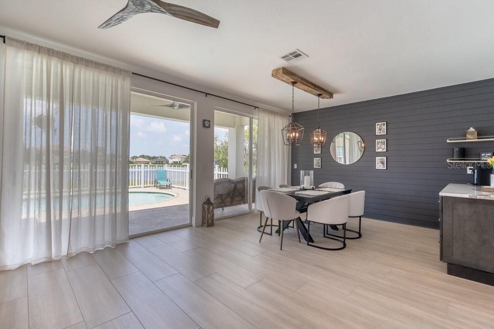 7843 CAMERON CIR