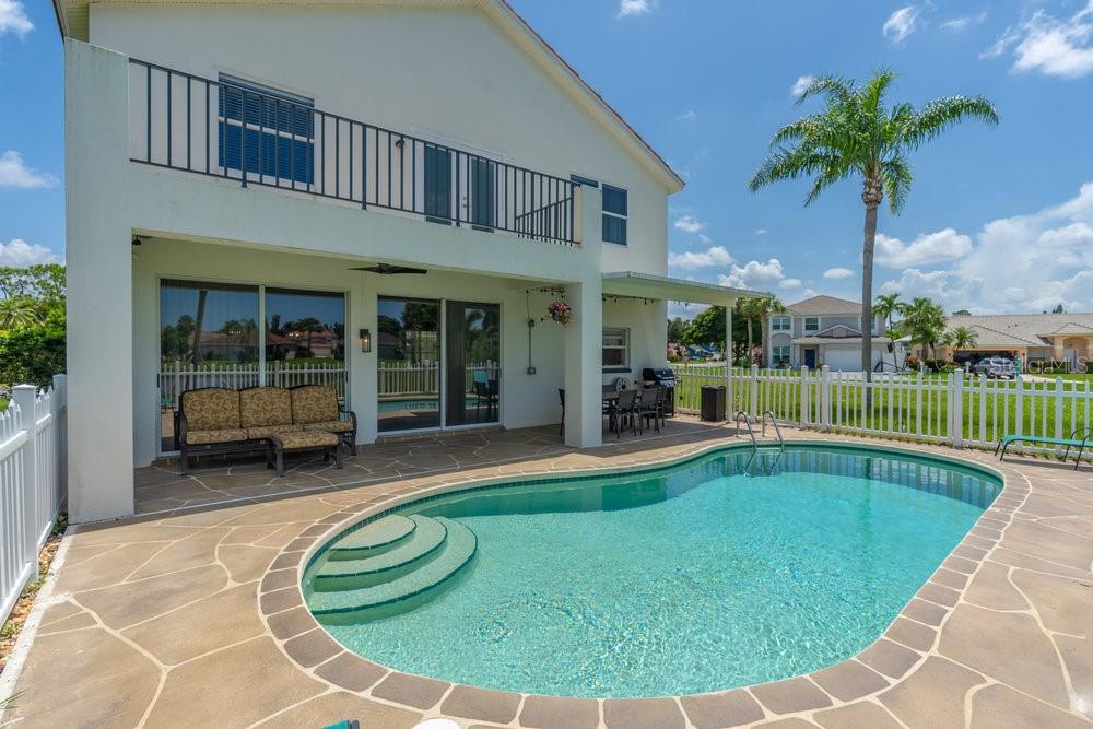 7843 CAMERON CIR