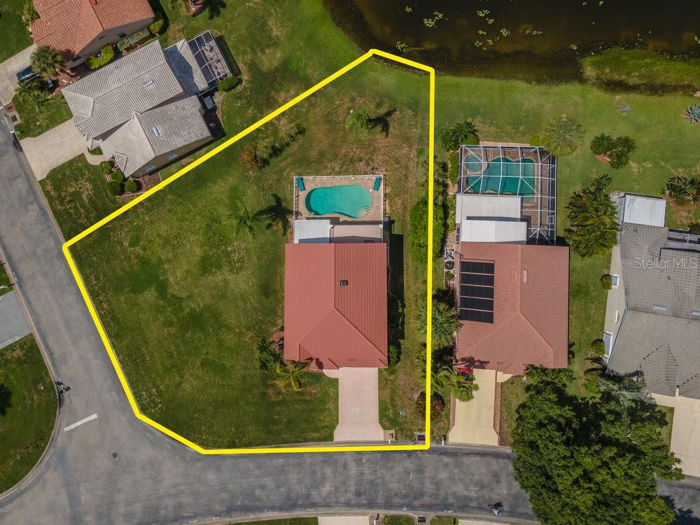 7843 CAMERON CIR