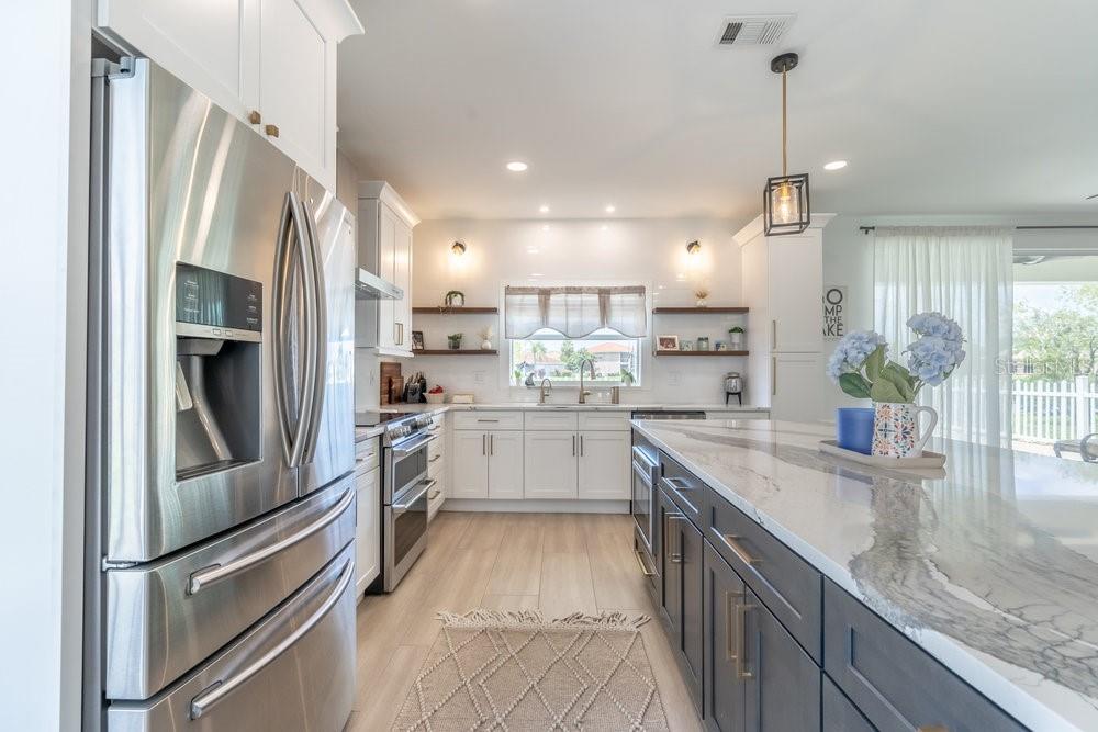 7843 CAMERON CIR