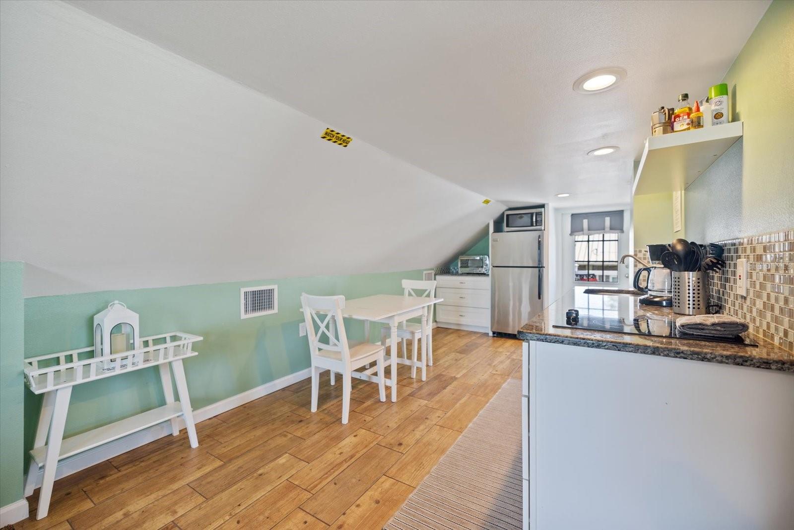 3504 ESTRADA ST
